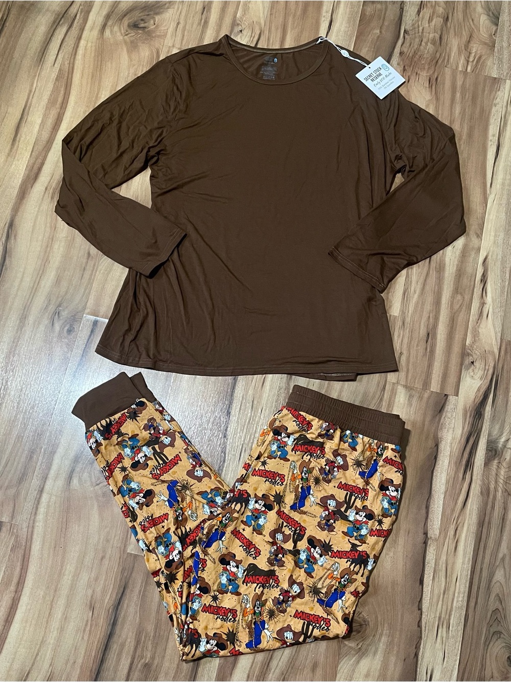 Secret Stock Reserve Mickey's Rodeo Bamboo PJ Set Adult 2XL NWT Top